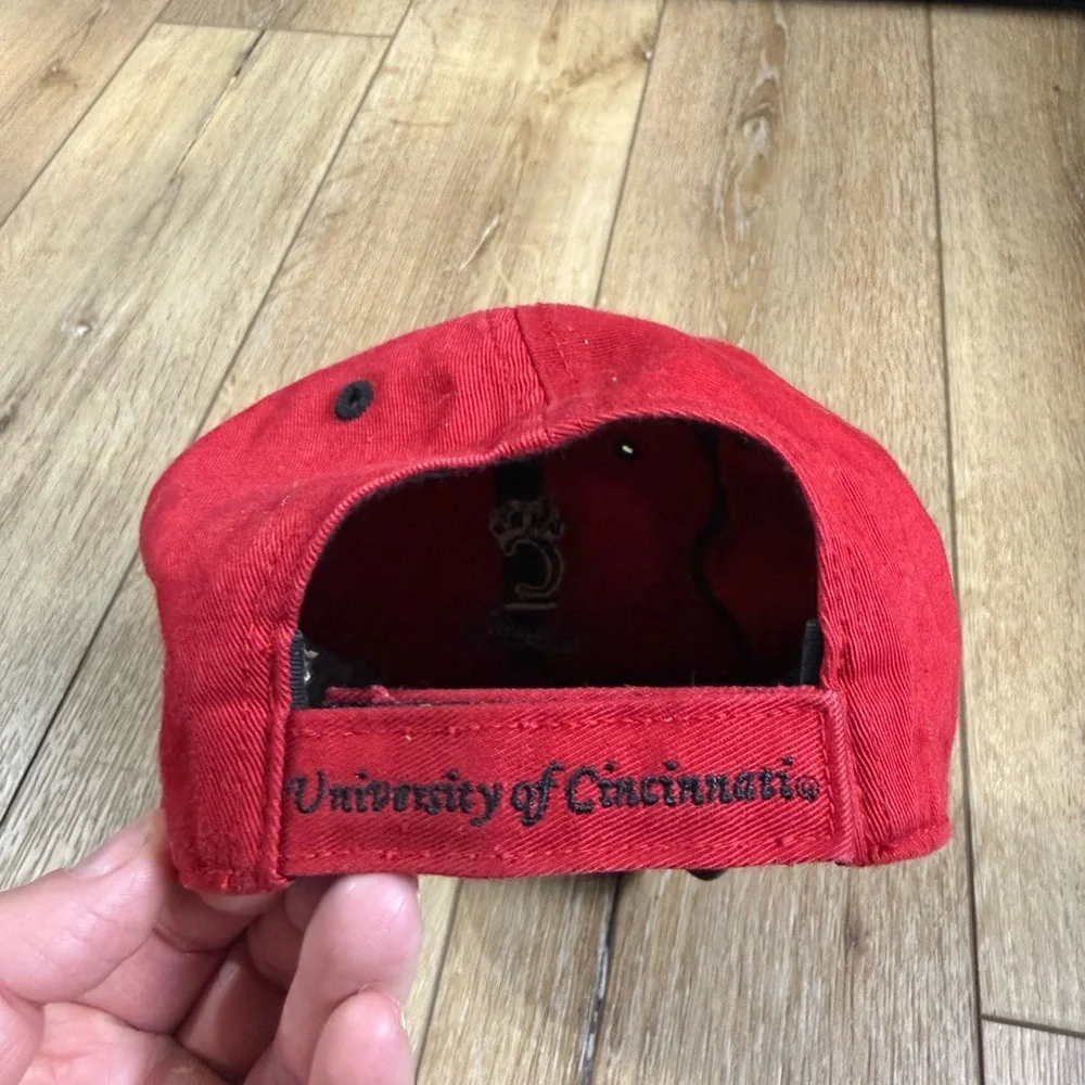 University of Cincinnati Bearcats Red OSFA Baseball Hat